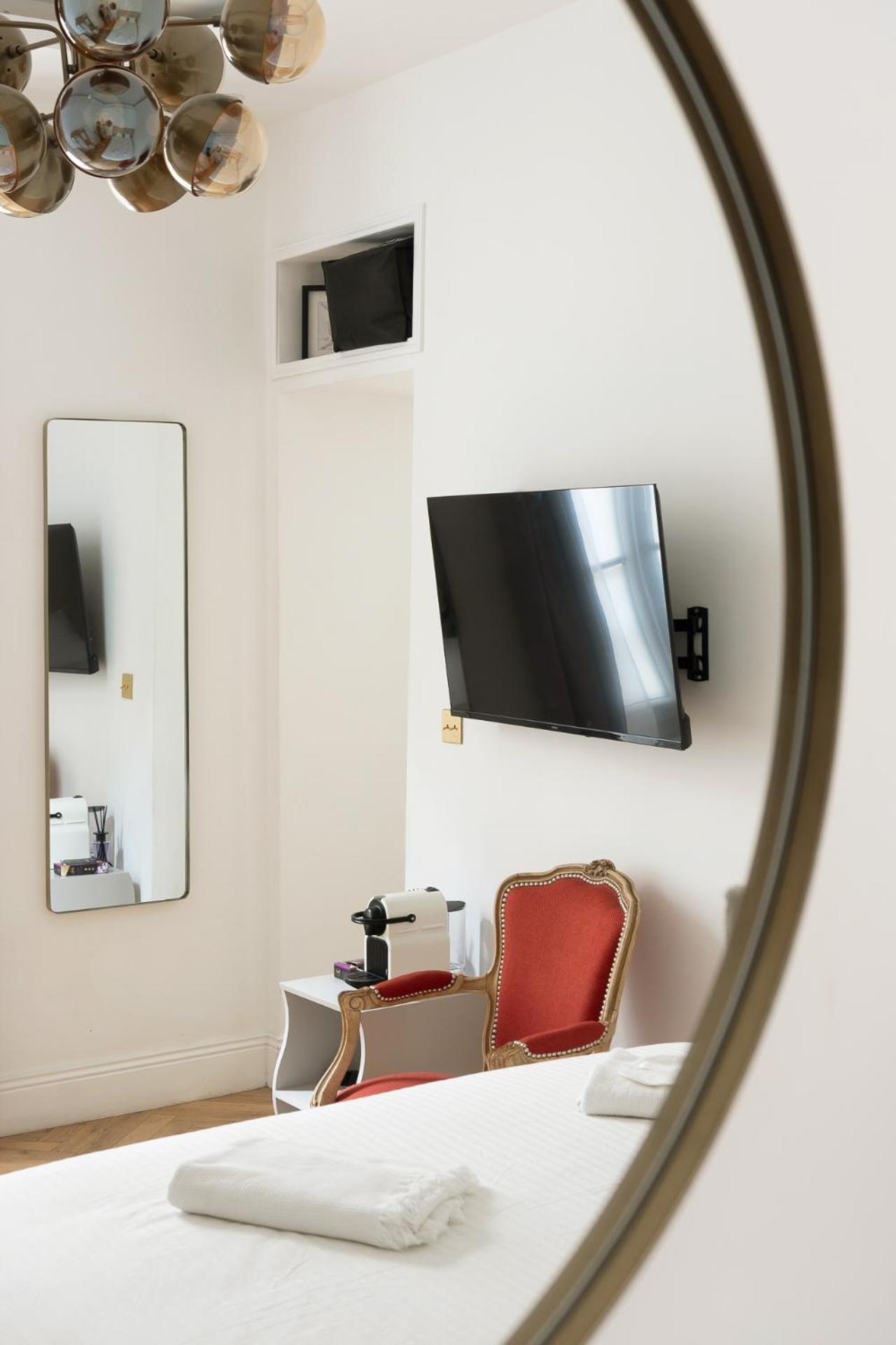 Eiffel Appartement *
